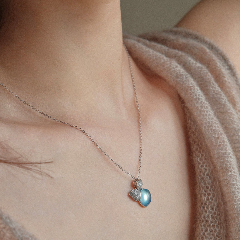 Natural Aquamarine Gourd Pendant Necklace - Balances Water Element & Calms Mood