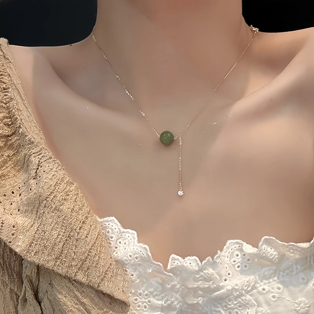 Collier à ajustement facile en quartz clair - Pureté intérieure et expression claire