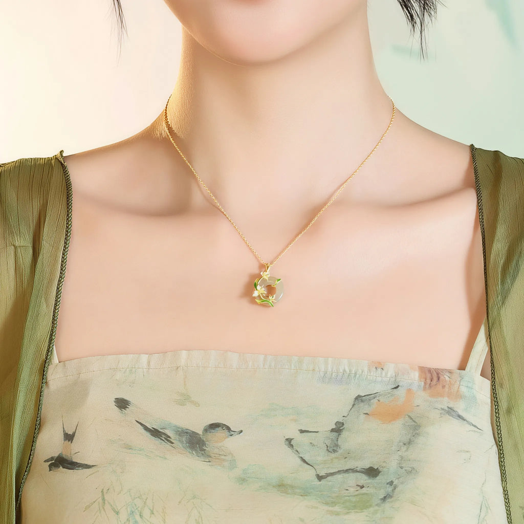 Nephrite Orchid Necklace - Symbol of Elegance and Gentle Virtue