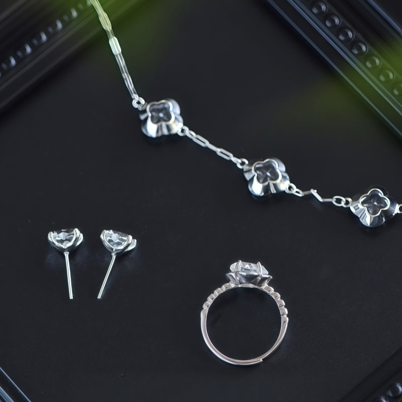Collier Sakura en jade Hetian