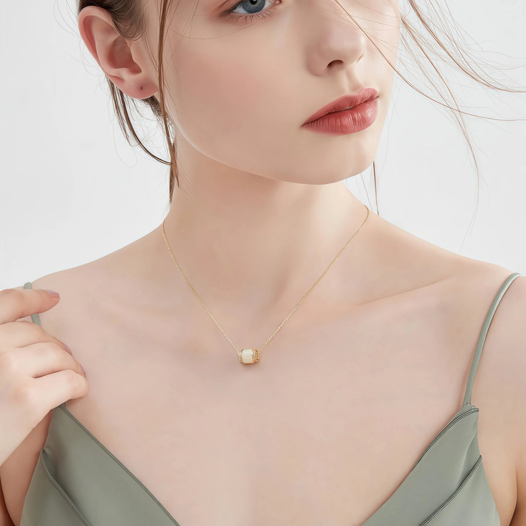 Collier en jade Hetian simple et sûr