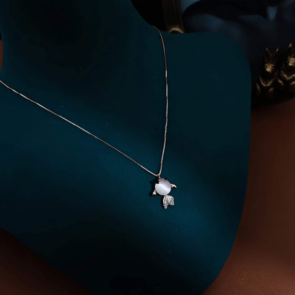 Pendentif Trèfle à quatre feuilles bleu en cristal naturel – Cadeau porte-bonheur pour elle / Maman