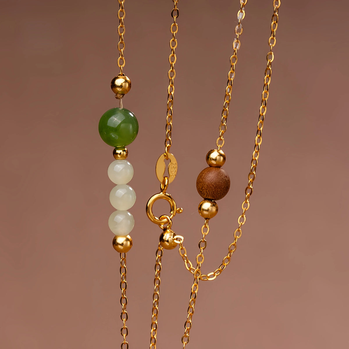Collier à ajustement facile en quartz clair - Pureté intérieure et expression claire