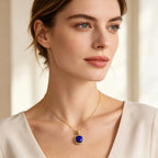 Collier en cristal de quartz clair Pendentif facetté irrégulier