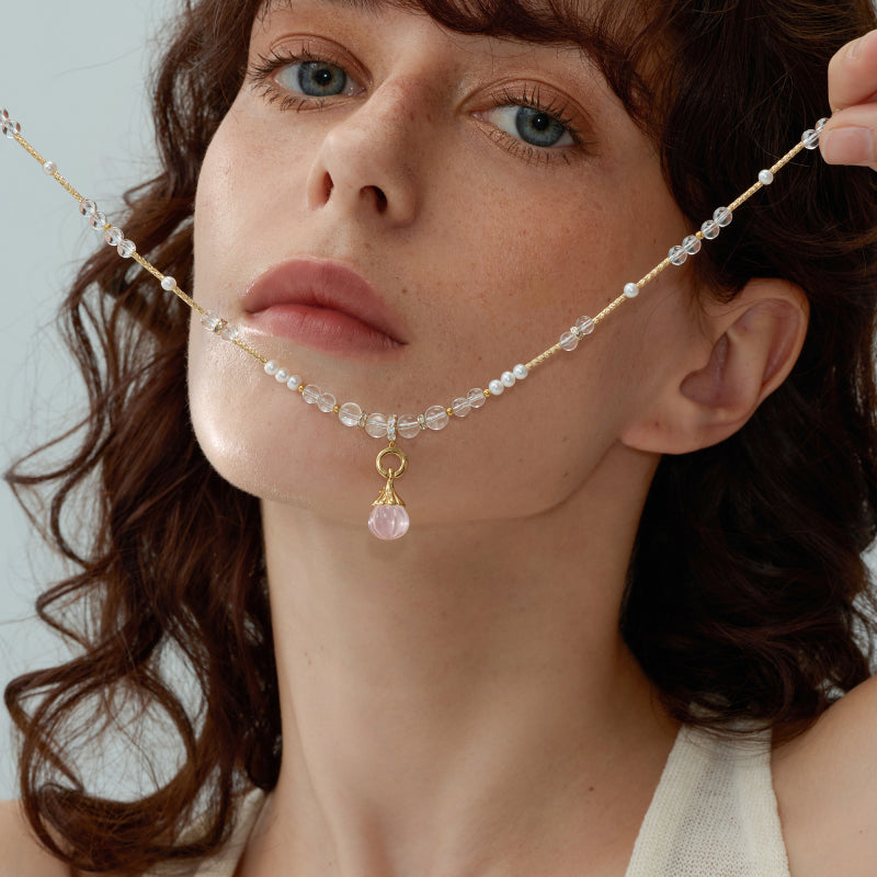 Flacon de parfum en quartz rose et quartz clair – Amour et Clarté