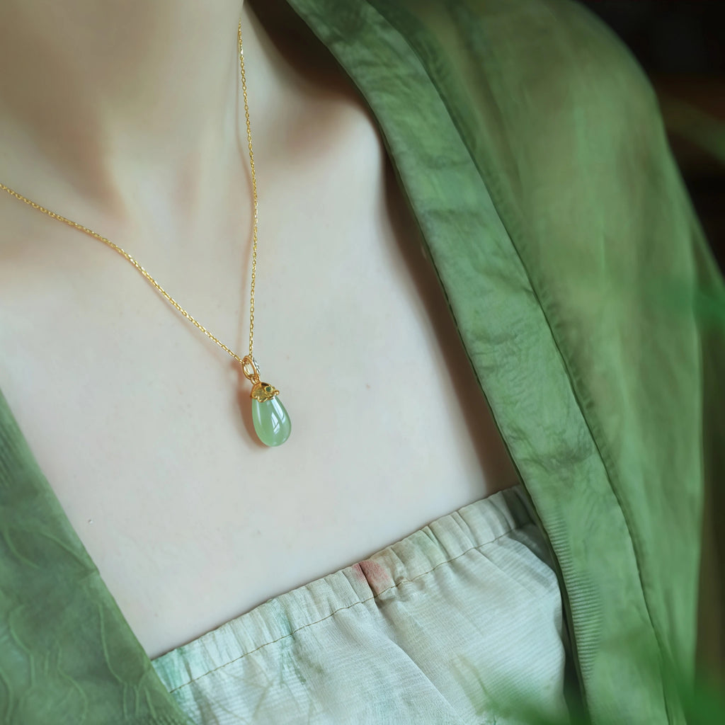 Collier à ajustement facile en quartz clair - Pureté intérieure et expression claire