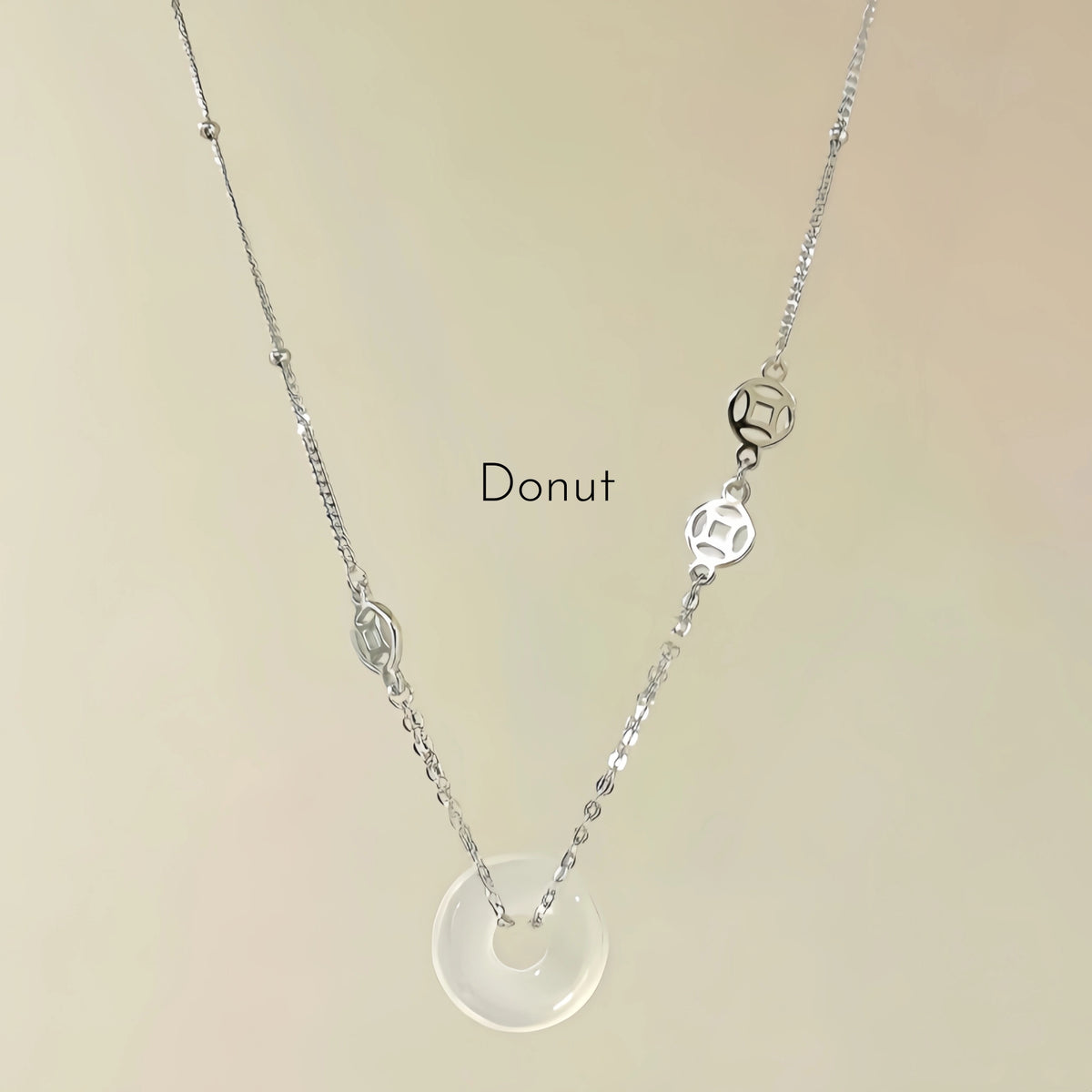Collier à ajustement facile en quartz clair - Pureté intérieure et expression claire