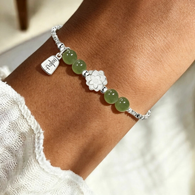 Bracelet Lotus Lumière Intérieure en Jade Naturel du Hetian