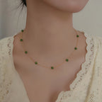Collier à ajustement facile en quartz clair - Pureté intérieure et expression claire