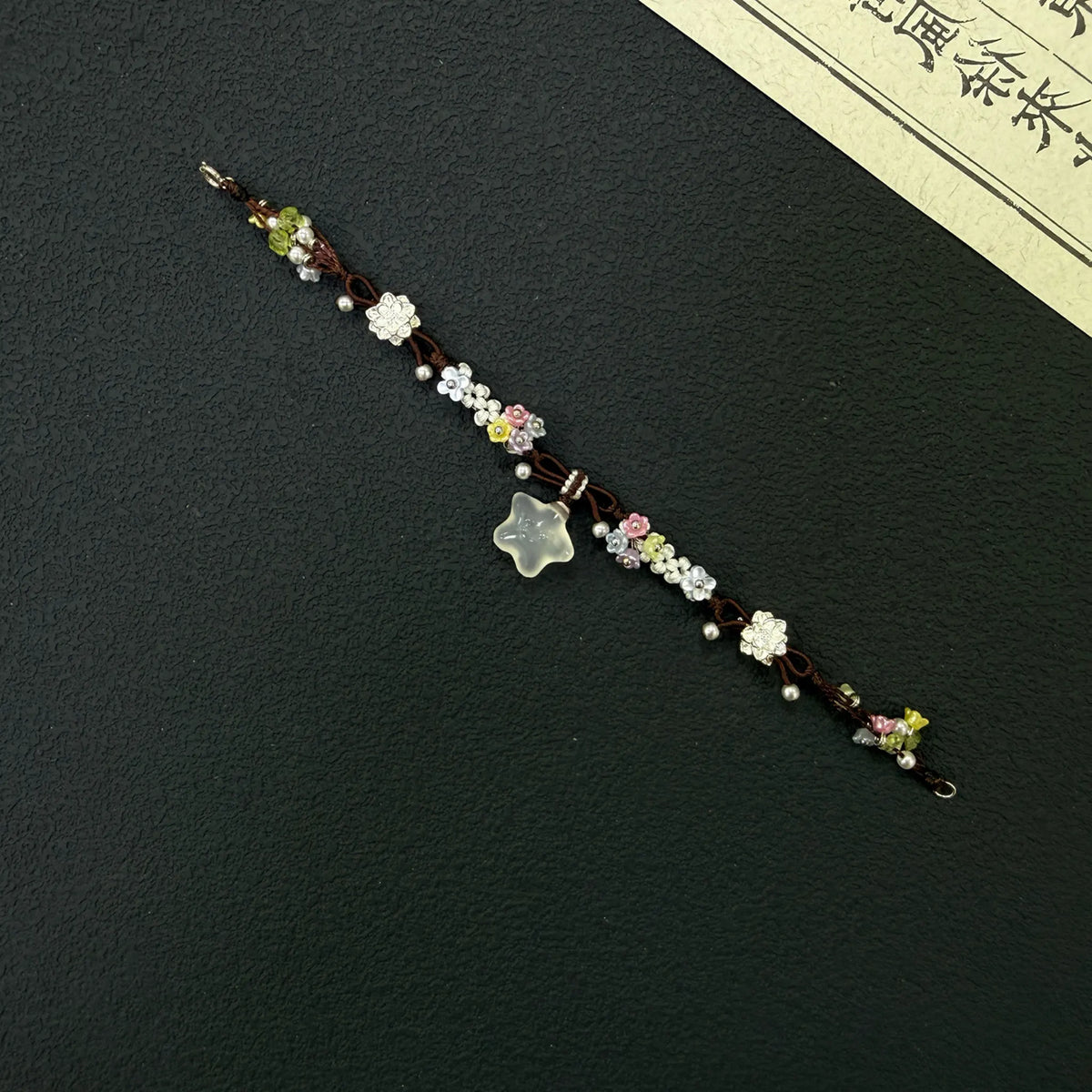 Bracelet tressé floral fait main