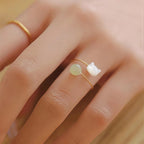 Bague Fleur Torsadée en Jade Hetian - Énergie Apaisante, Chance Durable