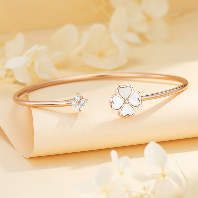 Bracelet papillon en jade Hetian