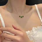 Collier à ajustement facile en quartz clair - Pureté intérieure et expression claire