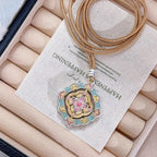 Collier Lotus Guochao Émail Double Poisson – Cadeau Oriental