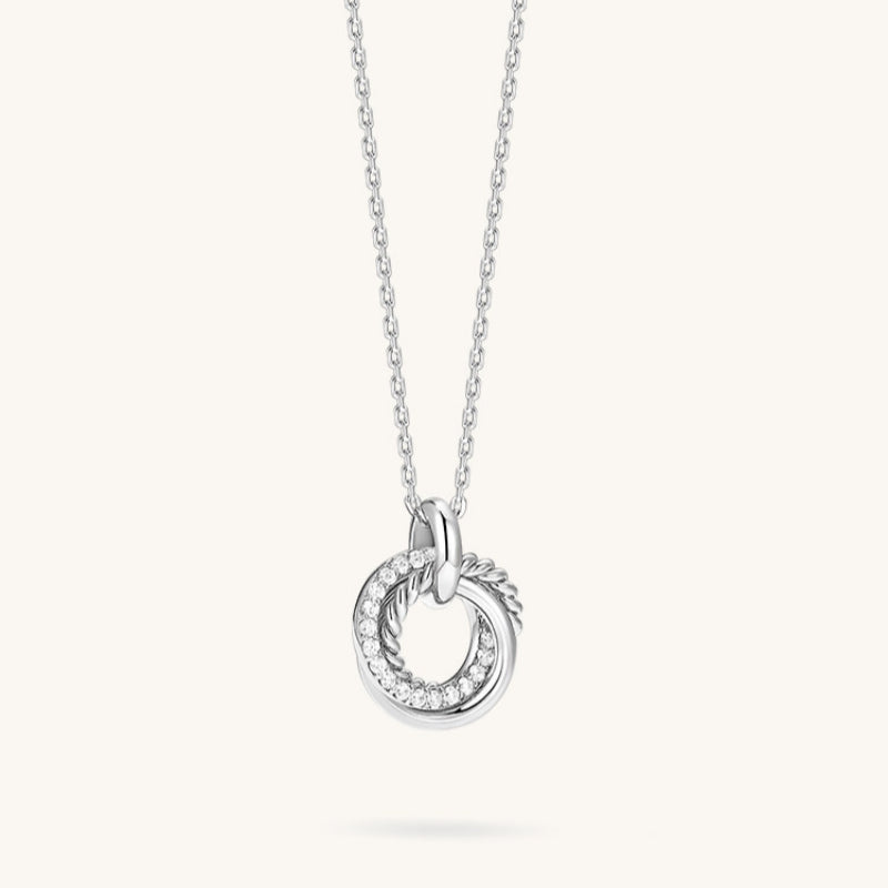 Linked Circles Silver Necklace | Birthday Jewelry for Mom/Grandma