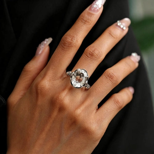Bague classique en cristal clair naturel motif rose