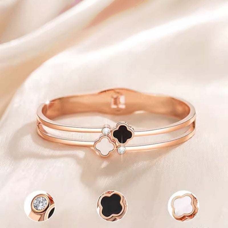 Bracelet papillon en jade Hetian