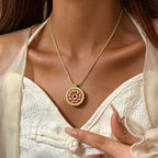 Collier Lotus Boussole Huit Trésors Orientale – Amulette de Protection Spirituelle