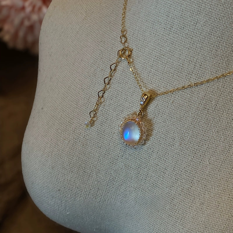 Sweet Falling Dream Galaxy Moonstone Necklace – Gentle Intuition, Feminine Protection