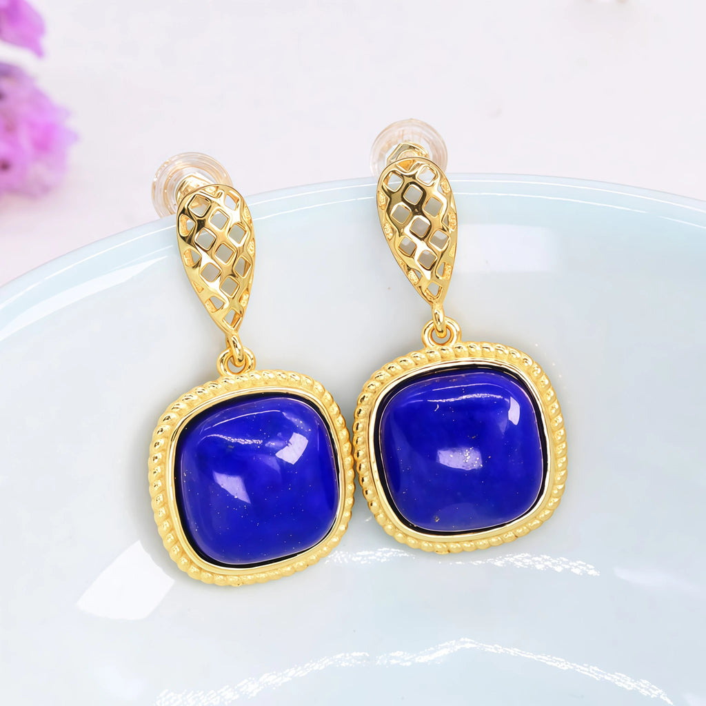 Collier en cristal de quartz clair Pendentif facetté irrégulier