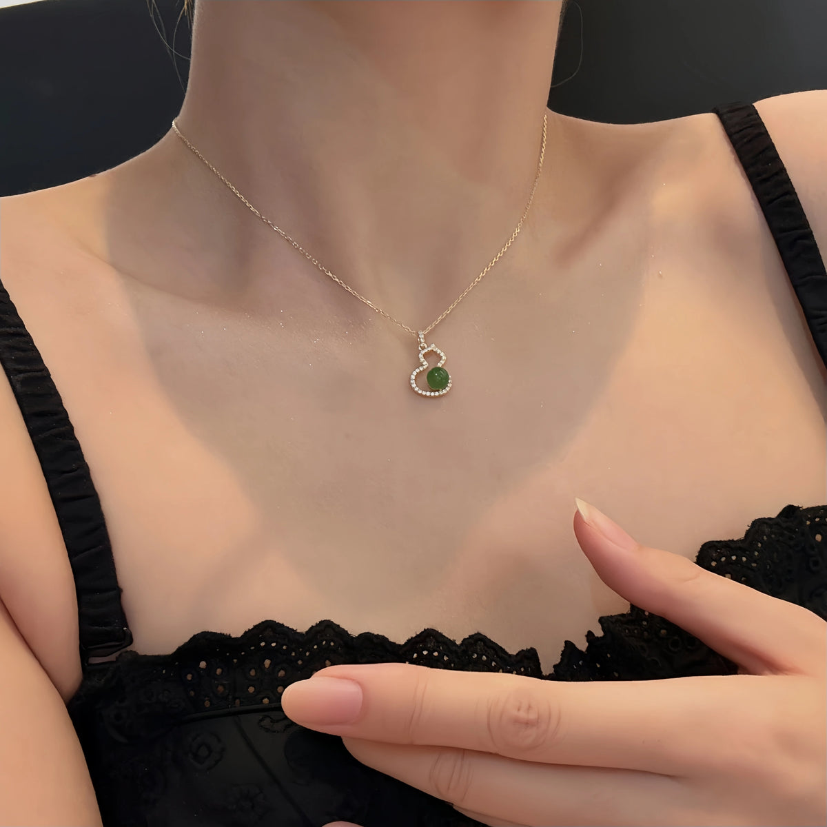 Collier à ajustement facile en quartz clair - Pureté intérieure et expression claire