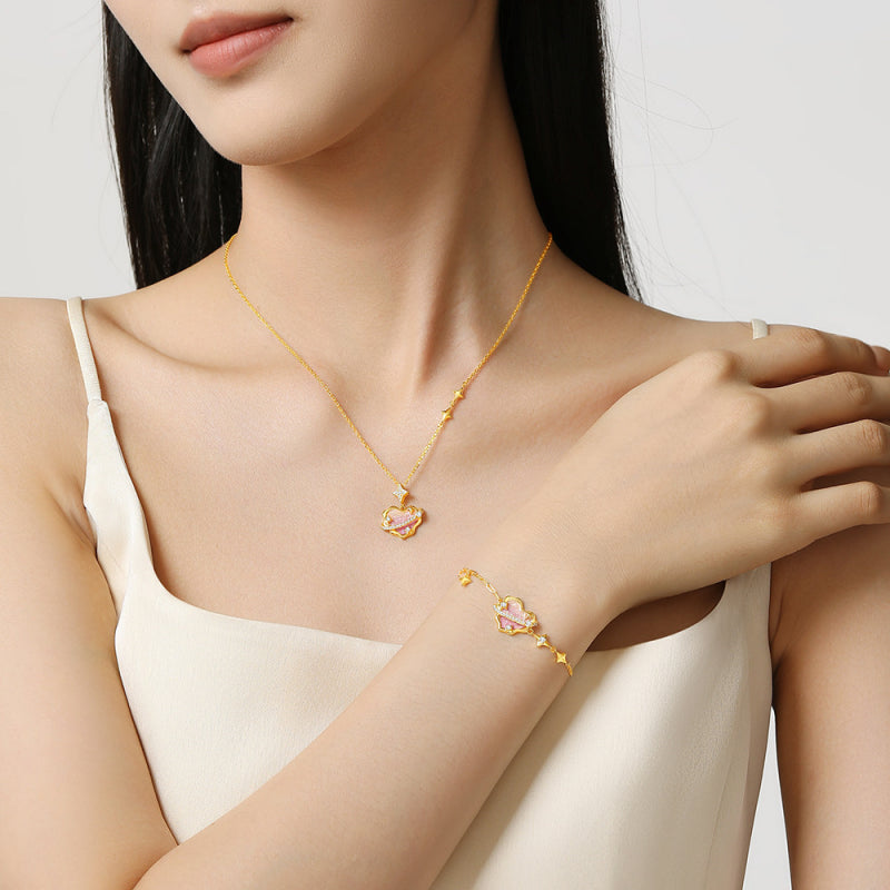 Glowing "Love" Heart Bracelet,Glow in Dark Love