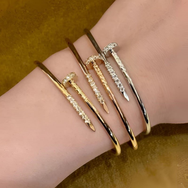 Light Luxury & Versatile Nail Bracelet