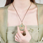 Collier Lotus Guochao Émail Double Poisson – Cadeau Oriental