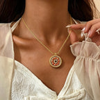 Collier Lotus Boussole Huit Trésors Orientale – Amulette de Protection Spirituelle