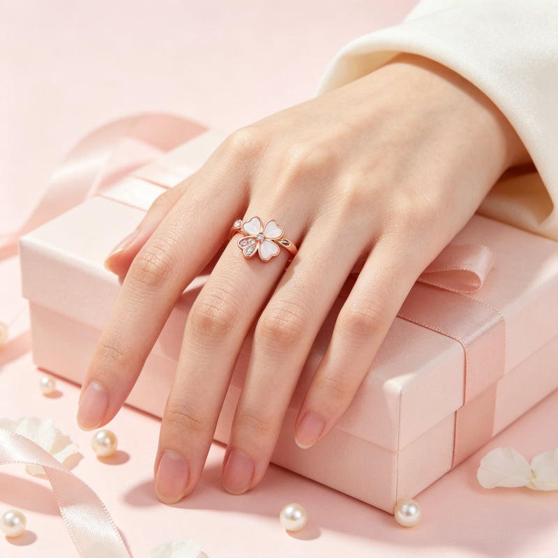 Bague Cœur Trèfle à quatre feuilles en Or Rose — Chanceux de t'avoir rencontrée, mon Seul et Unique Amour