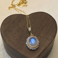 Collier Pierre de Lune Galaxie Doux Rêve Tombant – Intuition Douce, Protection Féminine