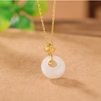 Collier à ajustement facile en quartz clair - Pureté intérieure et expression claire