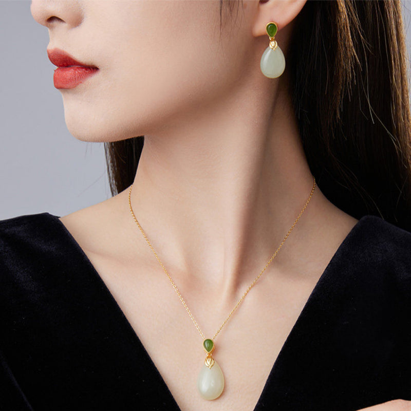 Collier en jade Hetian naturel Eternal Grace