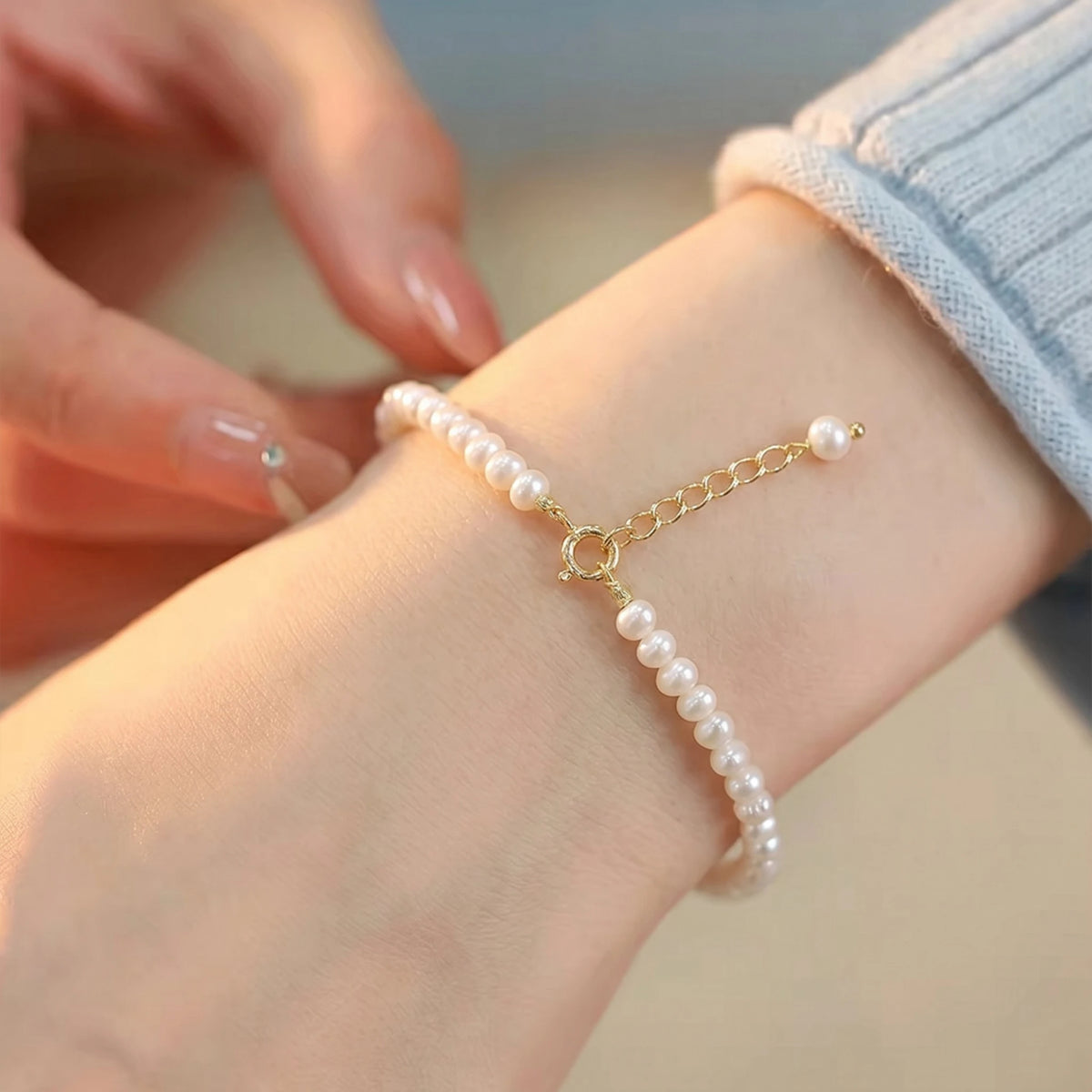 Soft Pink Tourmaline and Natural Pearl Bracelet - Peaceful and Optimistic Energy