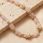 Collier en cristal de quartz clair Pendentif facetté irrégulier
