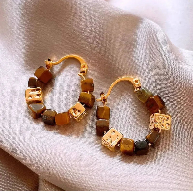 Boucles d'oreilles Œil de tigre naturel, perles carrées Maillard, boucle Resolve - Attire la richesse
