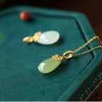 Collier à ajustement facile en quartz clair - Pureté intérieure et expression claire