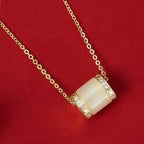 Collier en jade Hetian simple et sûr