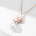 Collier en cristal de quartz clair Pendentif facetté irrégulier