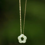 Collier à ajustement facile en quartz clair - Pureté intérieure et expression claire
