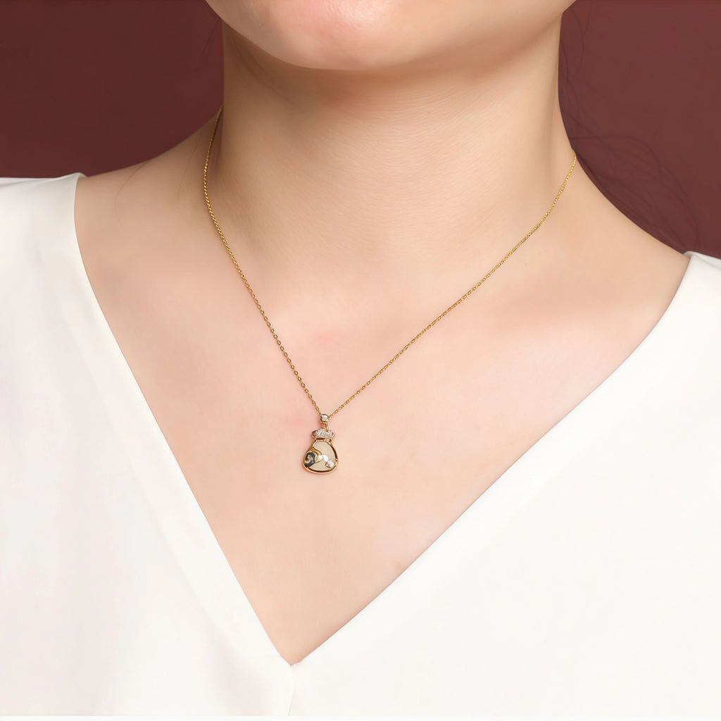 Collier à ajustement facile en quartz clair - Pureté intérieure et expression claire
