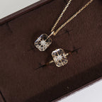 Collier Sakura en jade Hetian