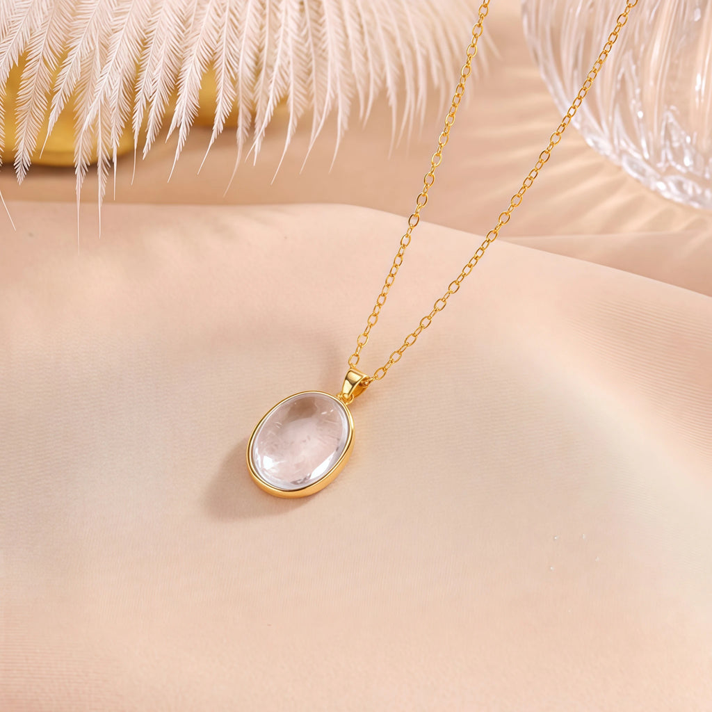 Collier à ajustement facile en quartz clair - Pureté intérieure et expression claire