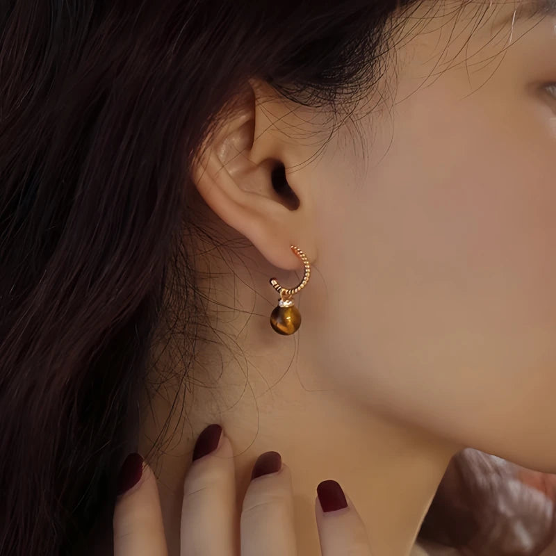 Boucles d'oreilles Tigre C, Bijoux vintage de luxe en cristal Maillard pour la prospérité