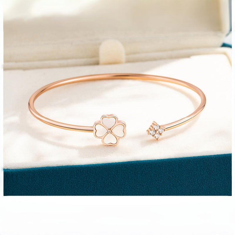 Bracelet papillon en jade Hetian