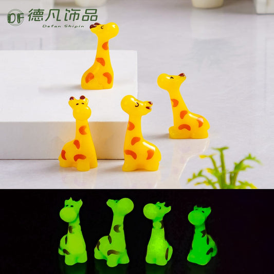Cute giraffe  match game -open in live