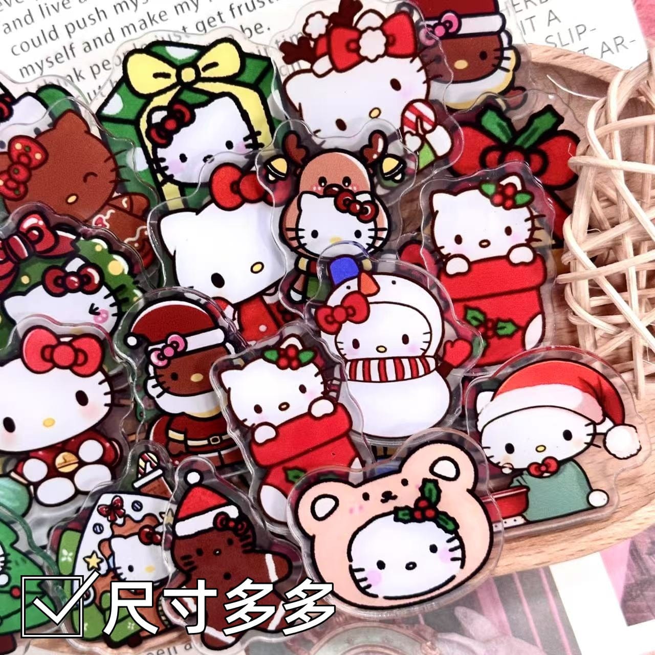 Hello Kitty 4cm Acrylic Charms for DIY match game-open in live