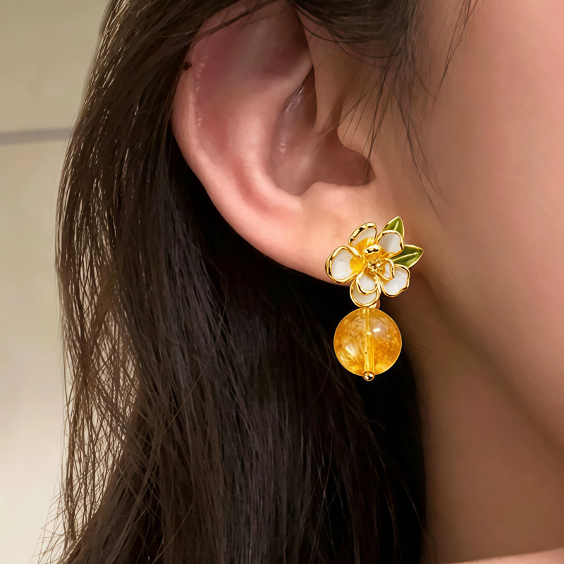Boucles d'oreilles Camellia en cristal naturel