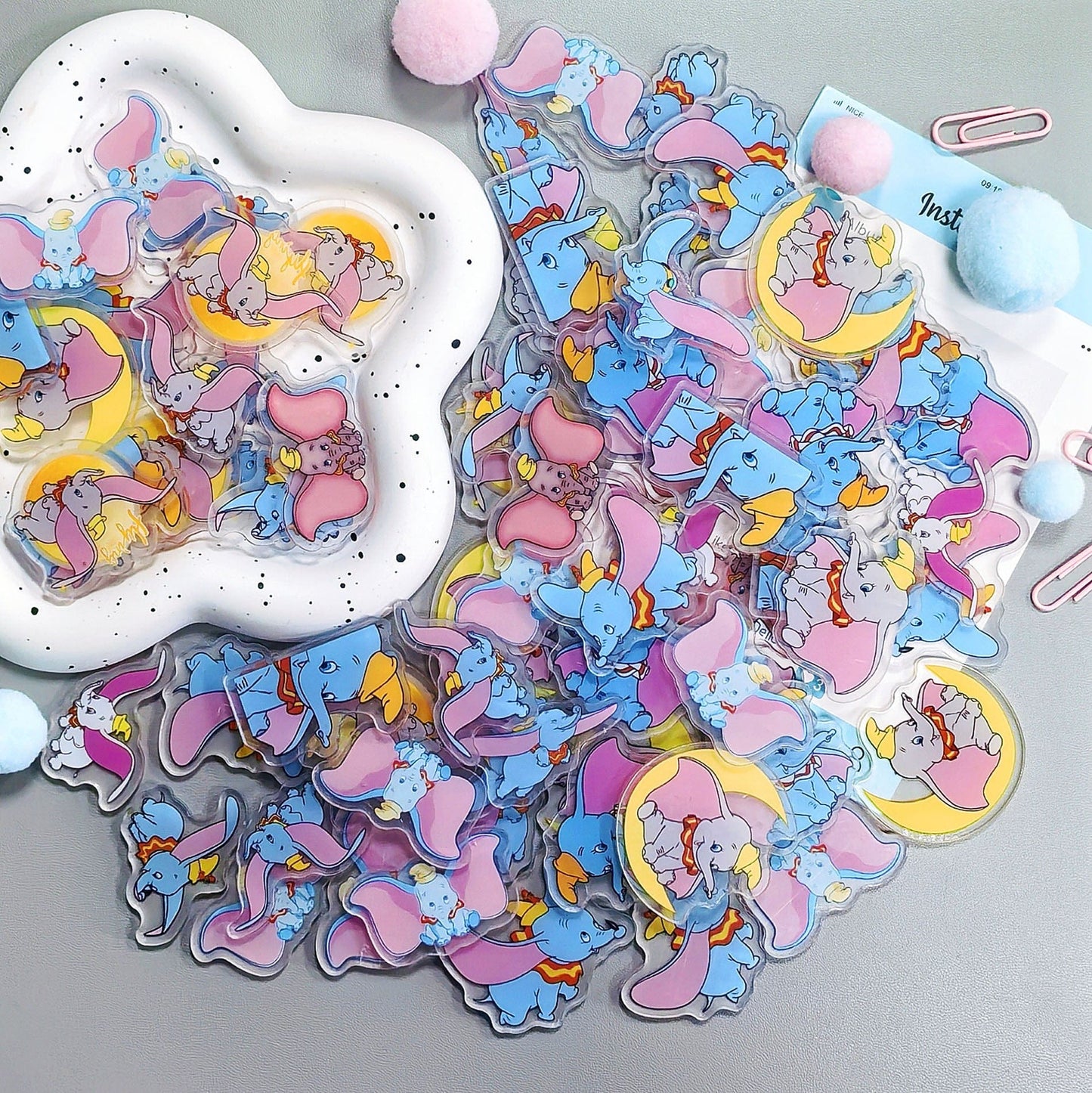 Cute Elephant 8cm Acrylic Charms for DIY match game-open in live