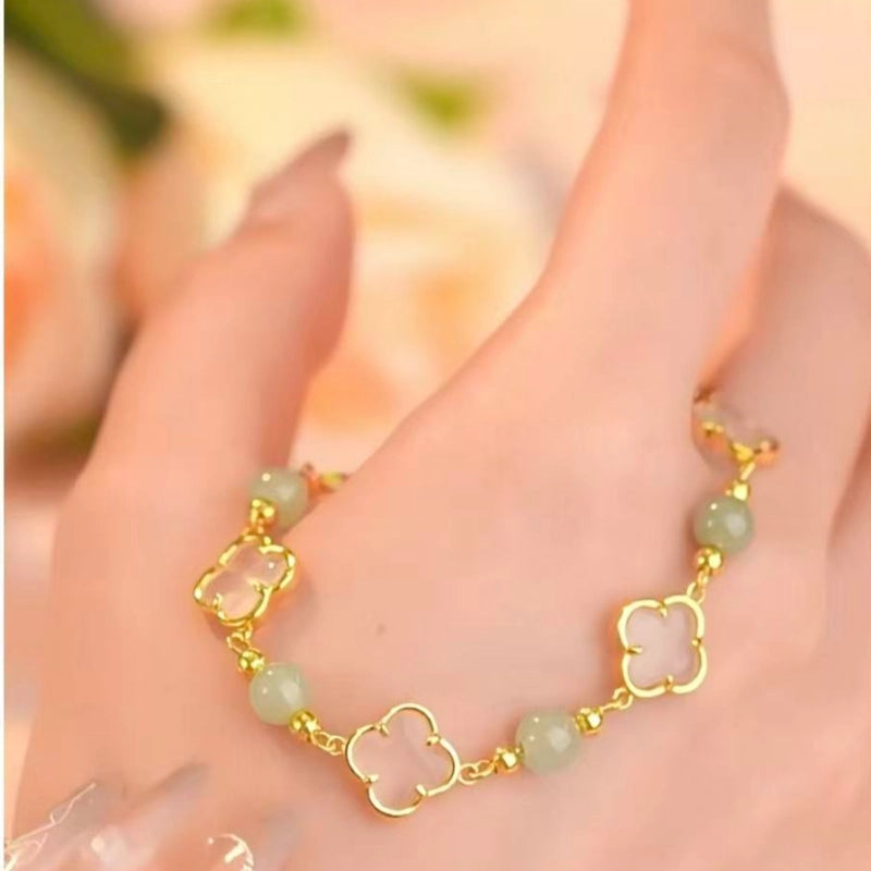 Four-Leaf Clover Bracelet，Four-Leaf Clover Clears All Bad Fortune